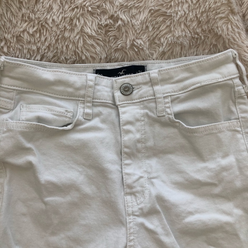white hollister skinny jeans
